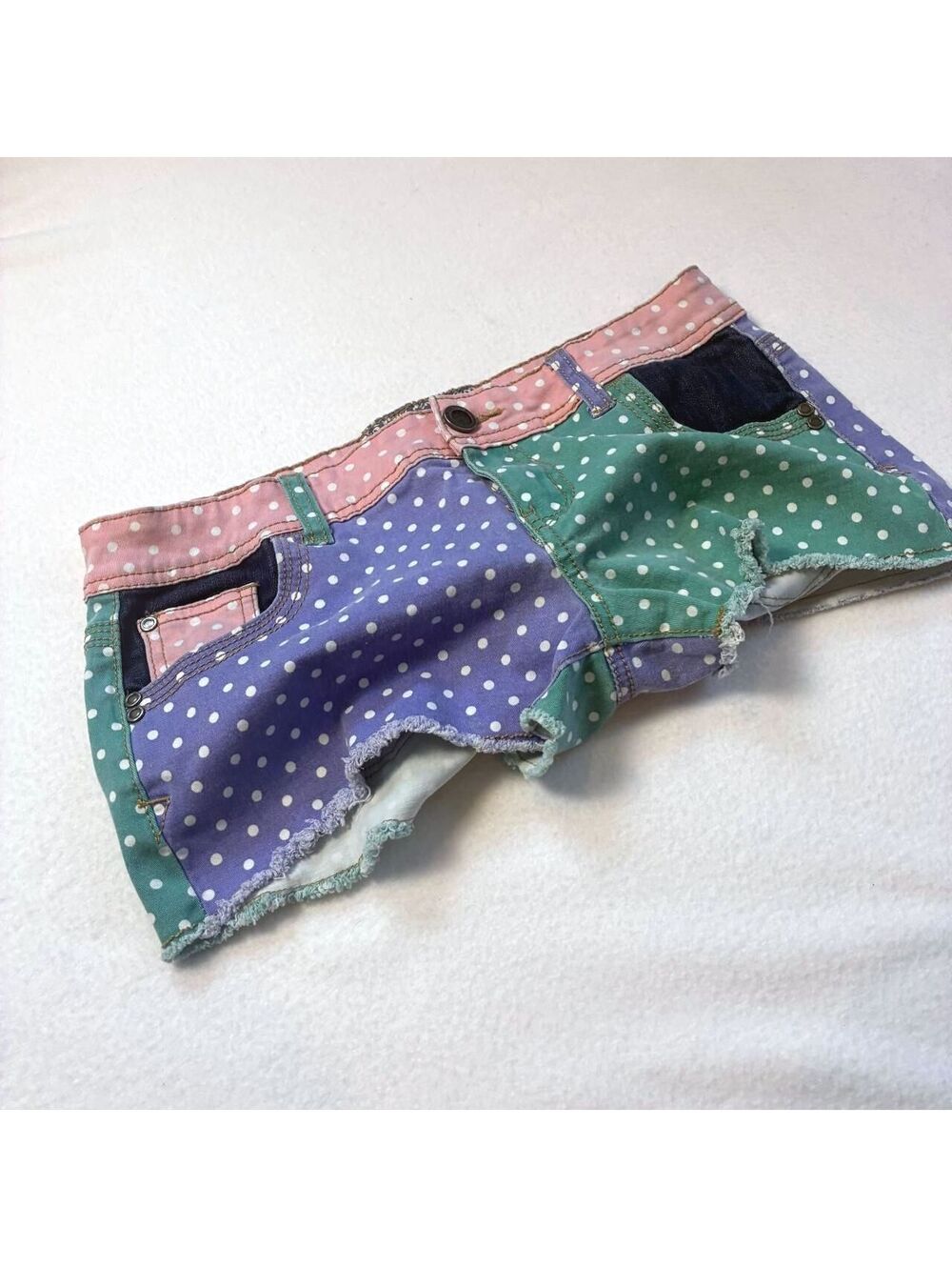 Y2K Hot Kiss colorful patchwork low rise mini shorts w/ white polka dots Size 9